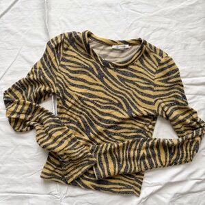 Zara Animal Print Cropped Sweater